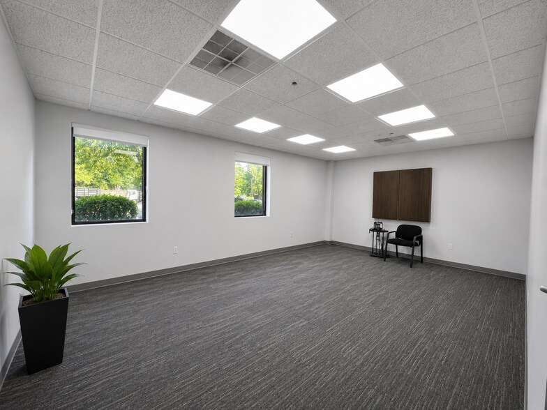 More Photos Of 50 Tannery Rd, Readington Warehouse For Sale