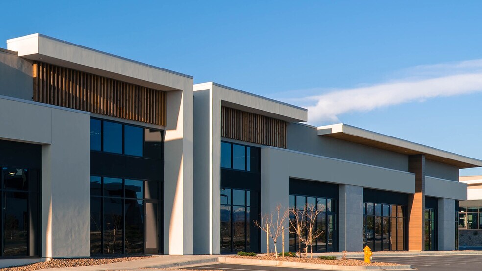 More Photos Of 199 S Taylor Ave, Louisville Research And Development For Lease