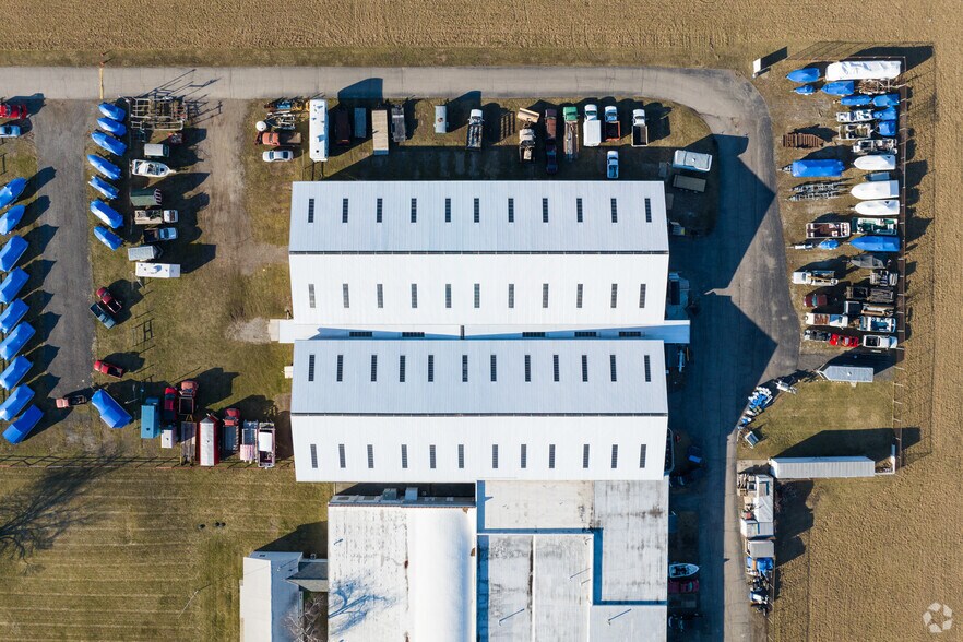 More Photos Of 9129 Tecumseh Clinton Hwy, Tecumseh Contractor Storage Yard For Lease