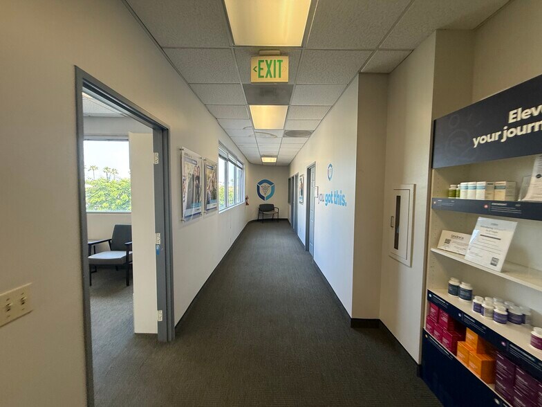 More Photos Of 5512-5518 Britton Dr, Long Beach Office For Lease