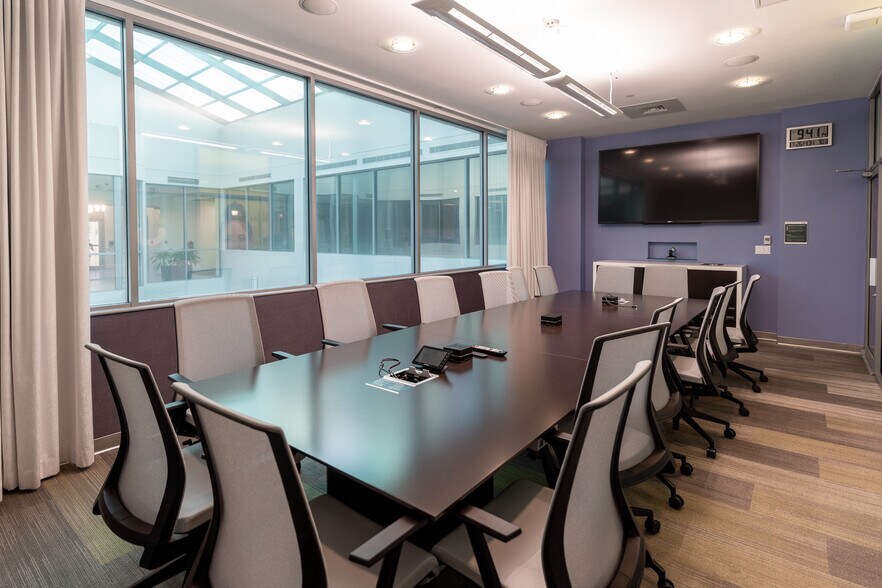 More Photos Of 2000 Ultimate Way, Weston Office For Lease