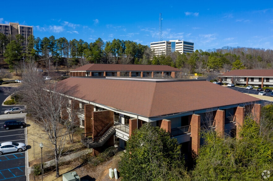 More Photos Of 529 Beacon Pky W, Birmingham Unknown For Lease