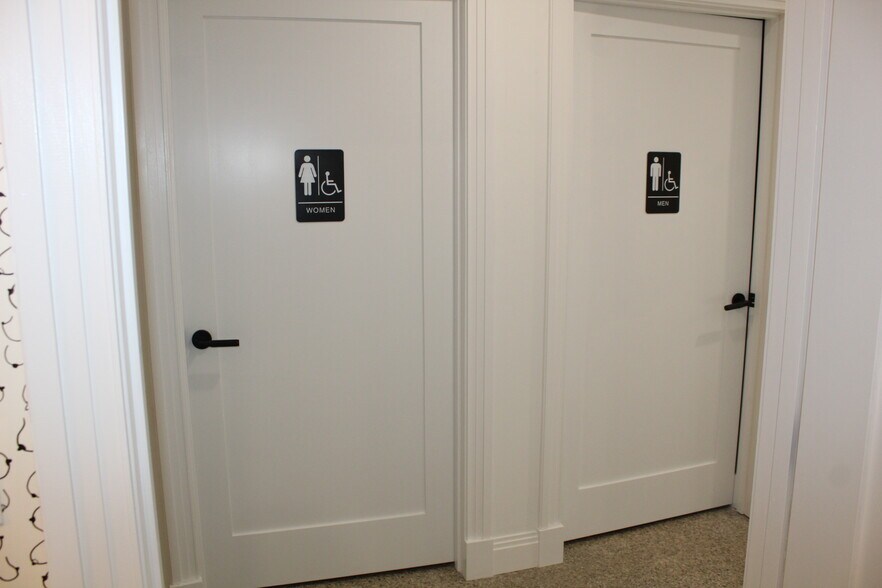 More Photos Of 117 W Main St, Coldwater Office For Lease