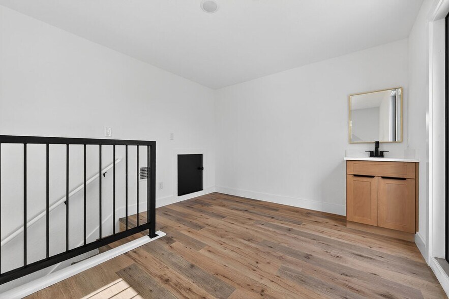 More Photos Of 125 Dashiell St, San Antonio Multifamily For Sale