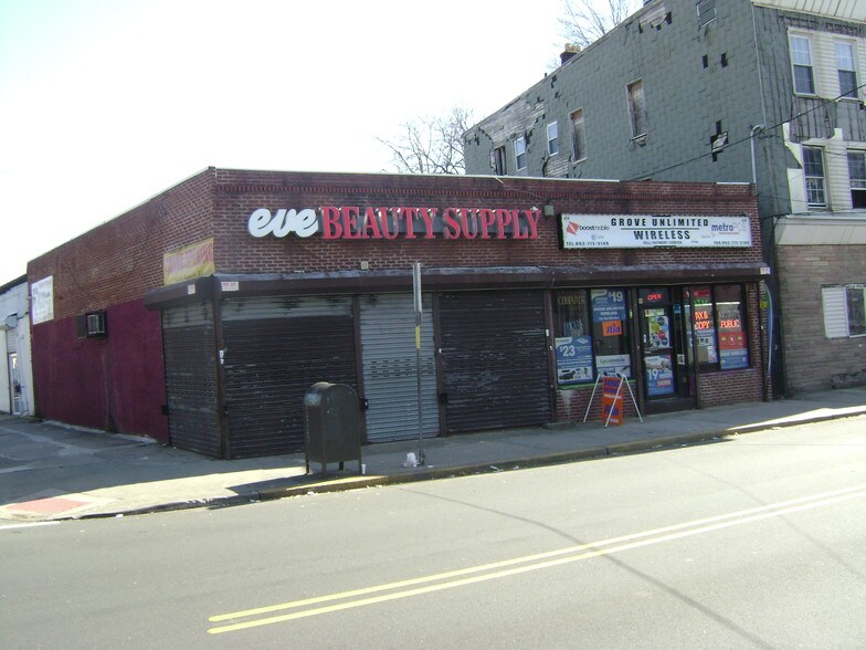 More Photos Of 628-630 Grove St, Irvington General Retail For Sale