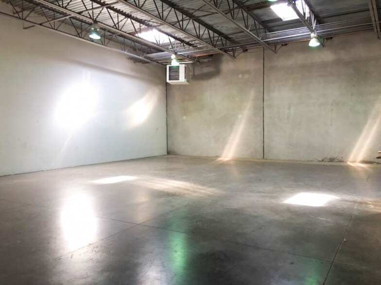 More Photos Of 96 N 1800 W, Lindon Warehouse For Lease