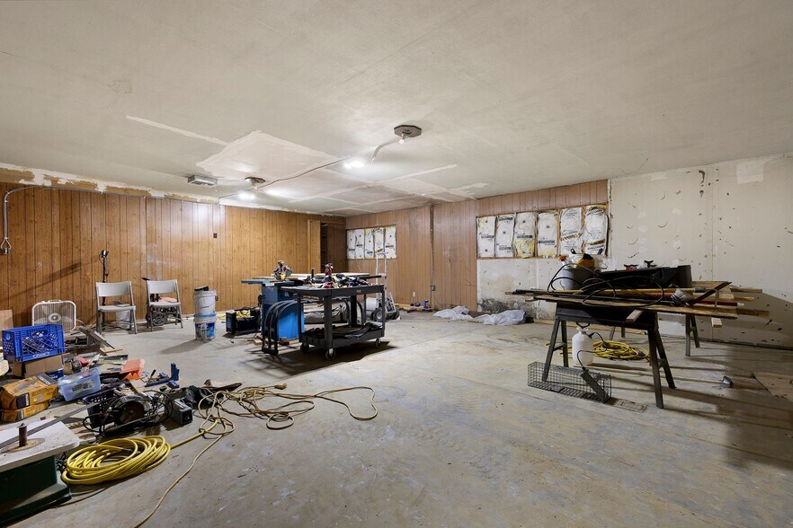 More Photos Of 128 S Colusa St, Willows Specialty For Lease