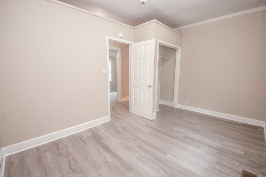 More Photos Of 707 W Phifer St, Monroe Apartments For Sale