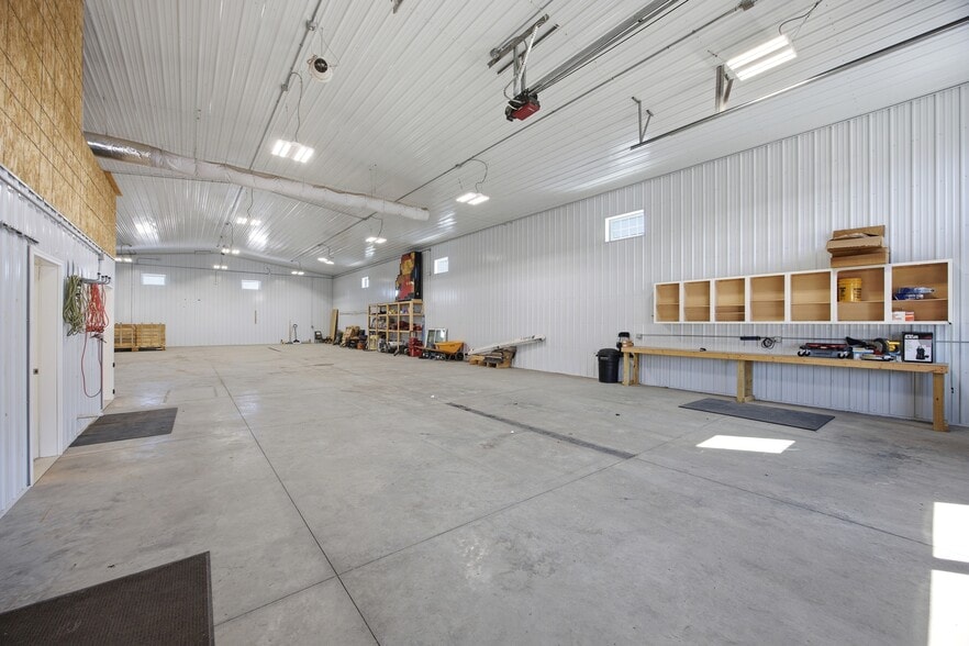 More Photos Of 3320 39th St S, Fargo Warehouse For Sale