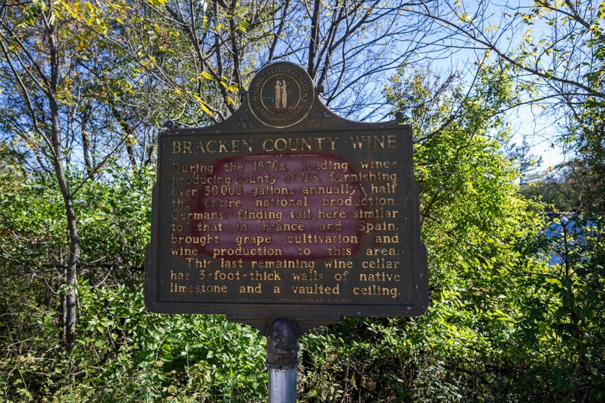 More Photos Of 4465 W Augusta Chatham Rd, Augusta Winery Vineyard For Sale