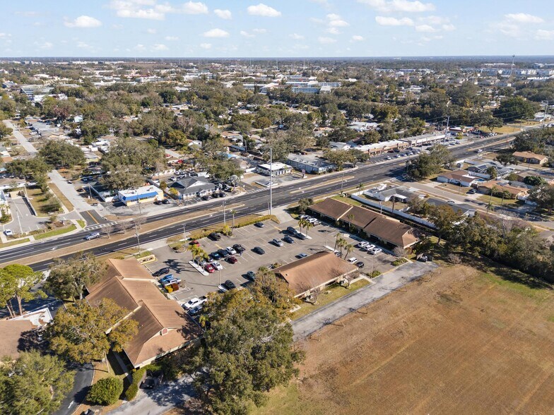 More Photos Of 2339 Sunset Point Rd, Clearwater Medical For Lease