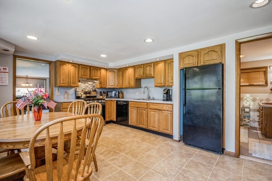 More Photos Of 127-133 Old Rt 9, Fishkill Apartments For Sale