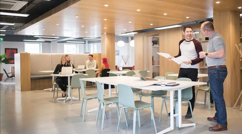 More Photos Of 2445 Augustine Dr, Santa Clara Coworking Space