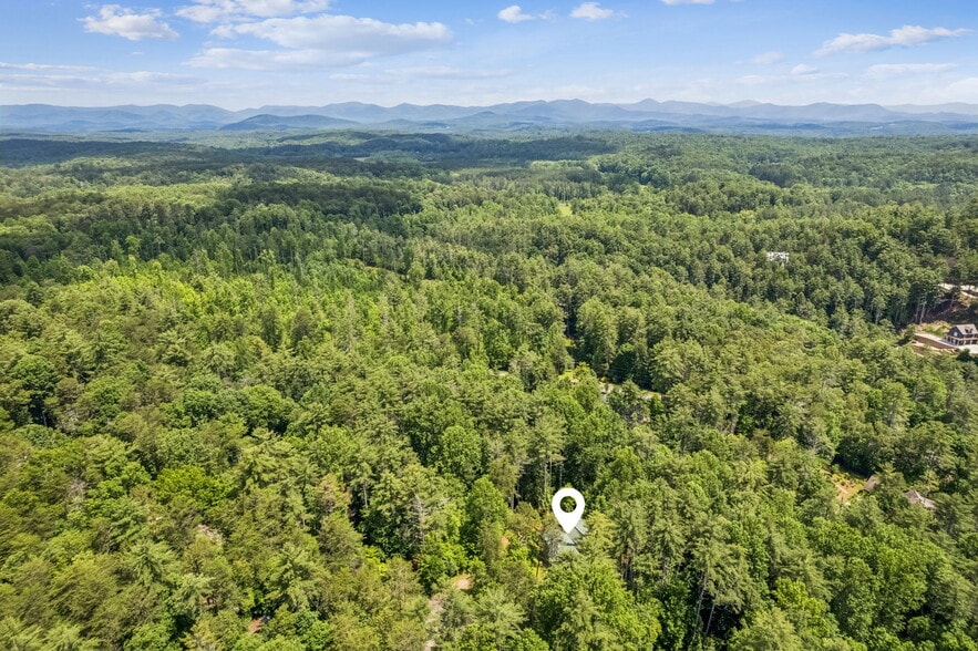 More Photos Of 375 Deerfield Dr, Dahlonega Multifamily For Sale
