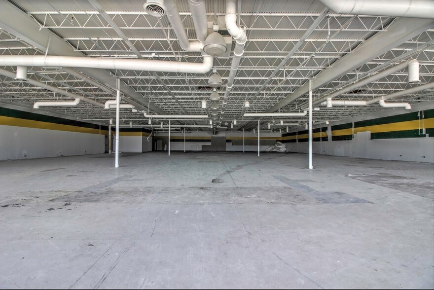 More Photos Of 3504 Hillcroft Ave, Houston Freestanding For Sale