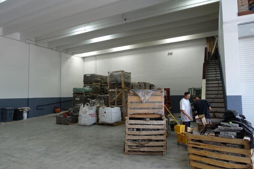 More Photos Of 6130 NE 4th Ct, Miami Warehouse For Sale