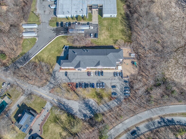 More Photos Of 443 W Lowell Ave, Haverhill Office For Lease