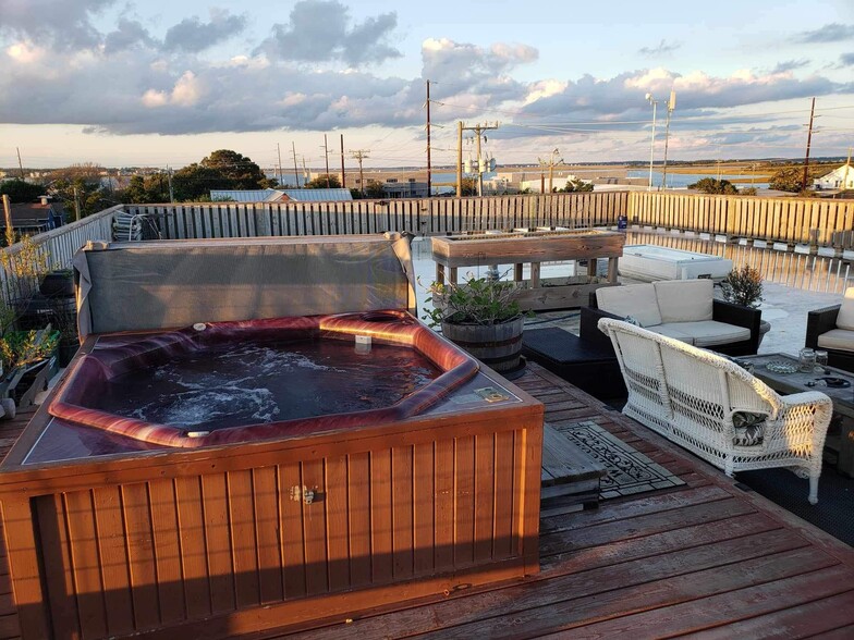 More Photos Of 500 Arendell St, Morehead City Hospitality For Sale