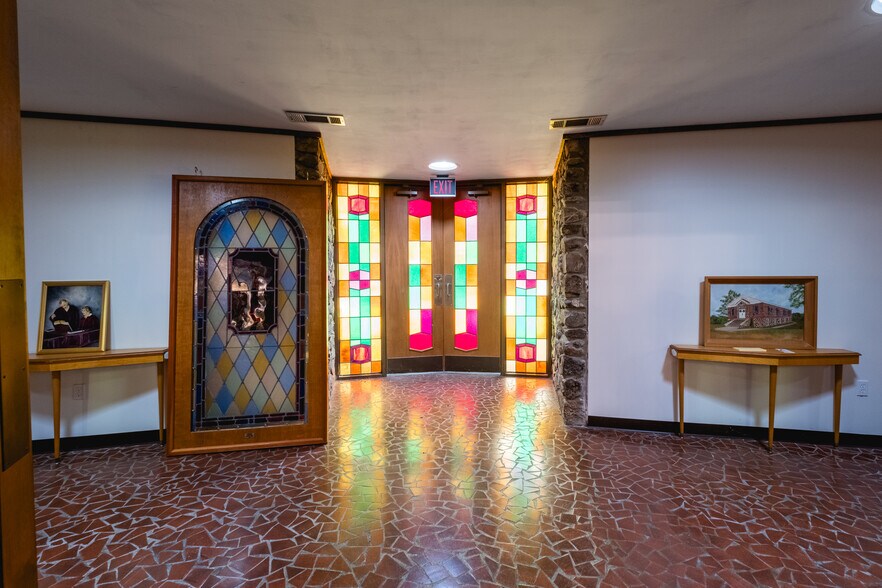 More Photos Of 4601 Western Hills Ave, Little Rock Religious Facility For Sale