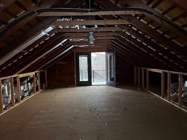 More Photos Of 2000 Hwy 34, Wall Township Auto Repair For Sale