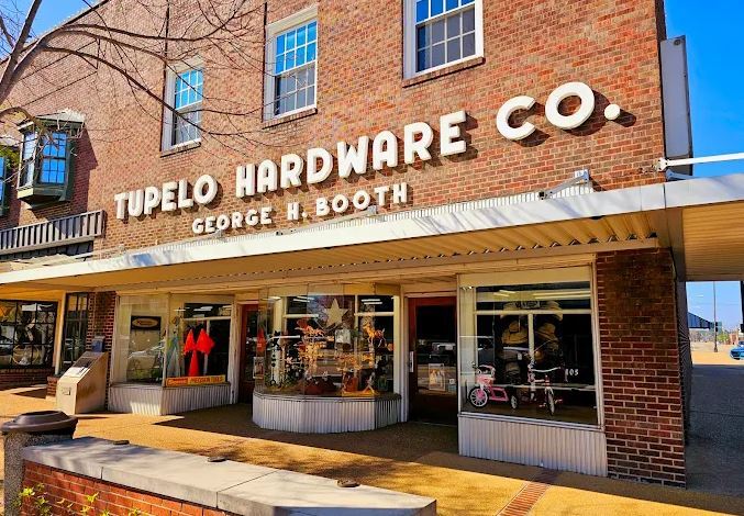 More Photos Of 114 W Main St, Tupelo Freestanding For Sale