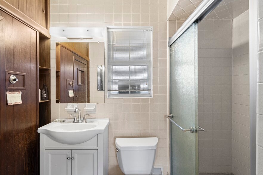 More Photos Of 3626 Winding Way, Newtown Square Warehouse For Sale