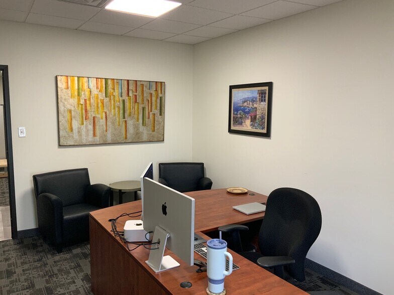 More Photos Of 2890 Market Loop, Southlake Light Manufacturing For Sale