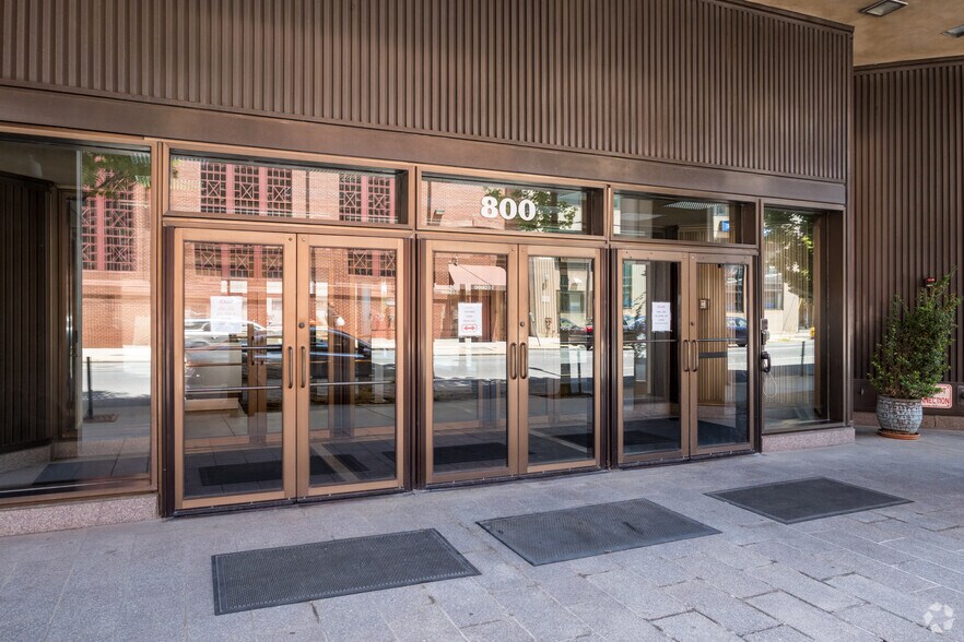 More Photos Of 800 N King St, Wilmington Office For Lease