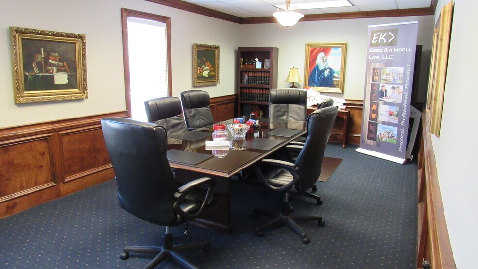 More Photos Of 188 W Campground Rd, McDonough Office For Sale