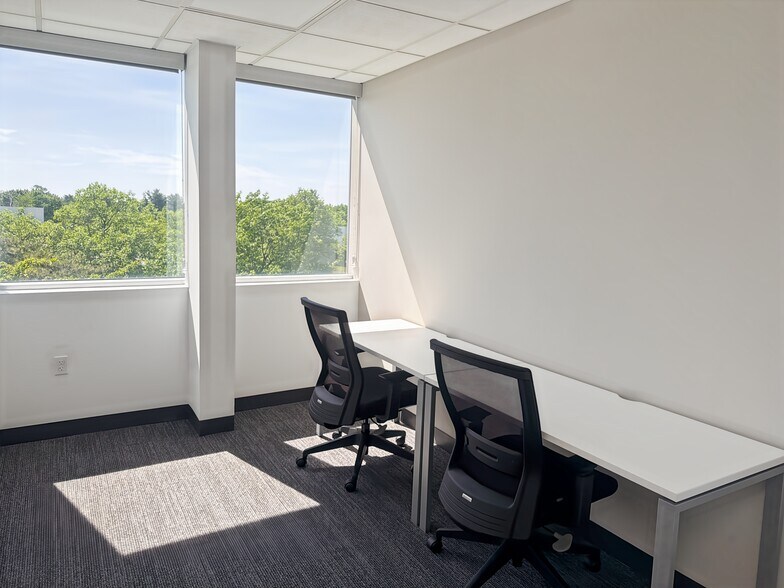 More Photos Of 968 Postal Rd, Allentown Coworking Space