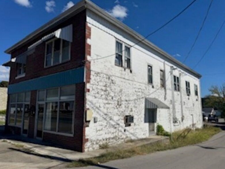 More Photos Of 116 N Main St, Burkesville Office Residential For Sale