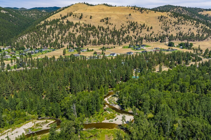 More Photos Of 9955 US Highway 12, Lolo Specialty For Sale