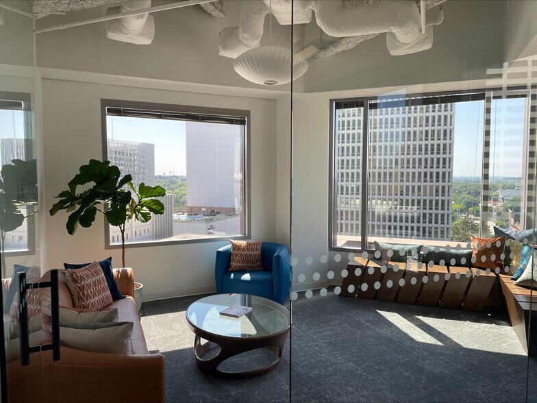 More Photos Of 600 Peachtree St NE, Atlanta Coworking Space