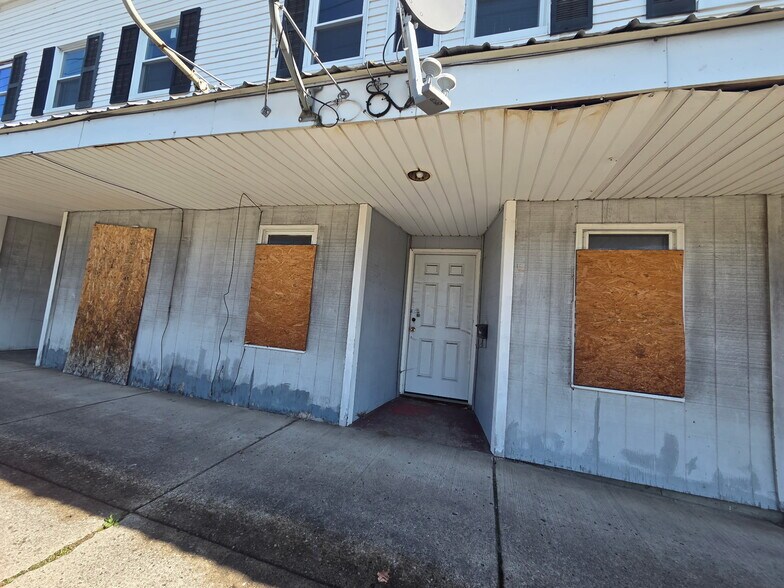 More Photos Of 15 Buffalo St, Gowanda Multifamily For Sale