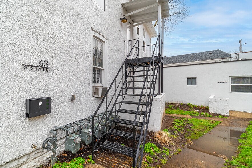 More Photos Of 16-20 W Park St, Westerville Apartments For Sale