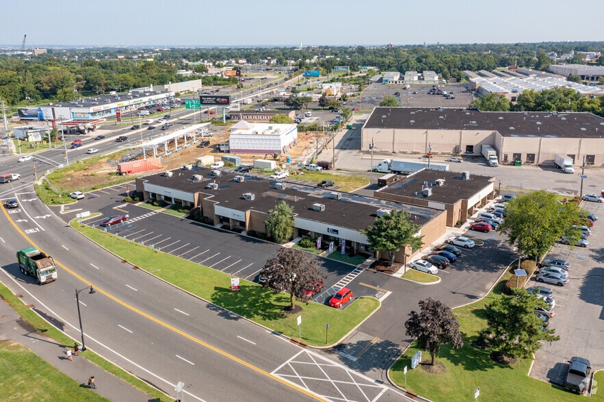 More Photos Of 7150 N Park Dr, Pennsauken Unknown For Lease