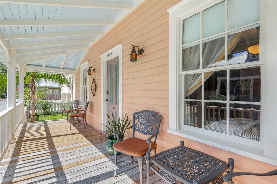 More Photos Of 16 Locust St, Saint Augustine Specialty For Sale