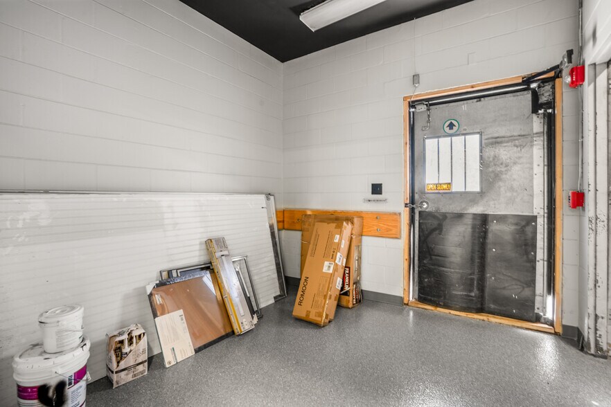 More Photos Of 8602 Tarpon Springs Rd, Odessa Specialty For Sale