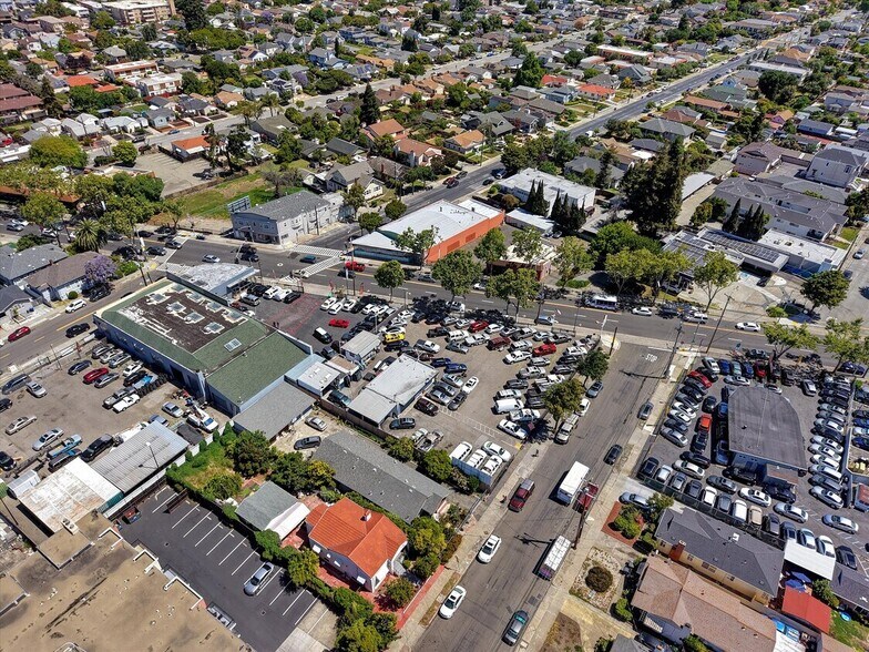 More Photos Of 1953 E 14th St, San Leandro Auto Dealership For Sale