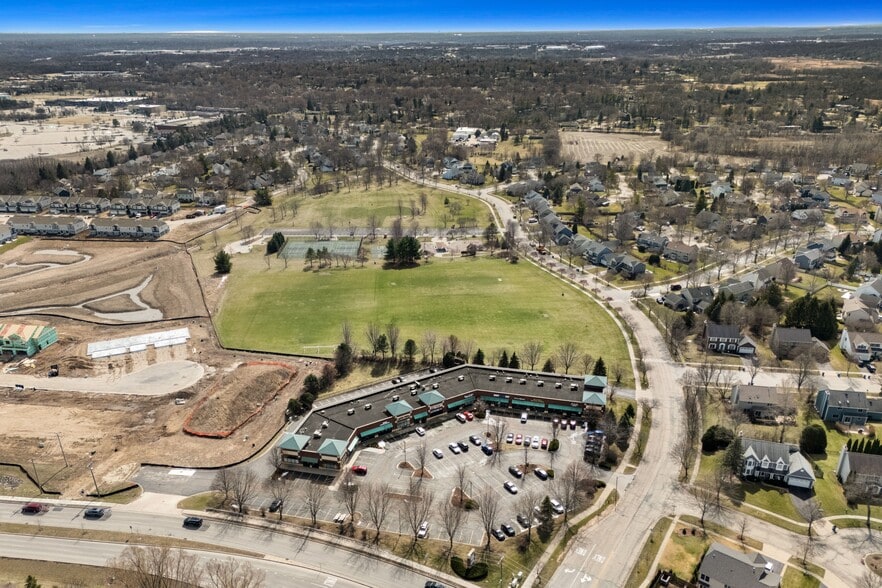 More Photos Of 1925-1997 Huntley Rd, West Dundee General Retail For Sale
