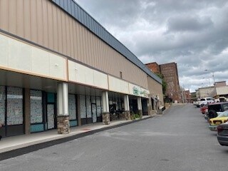 More Photos Of 1 Clinton Plz, Oneonta Unknown For Lease