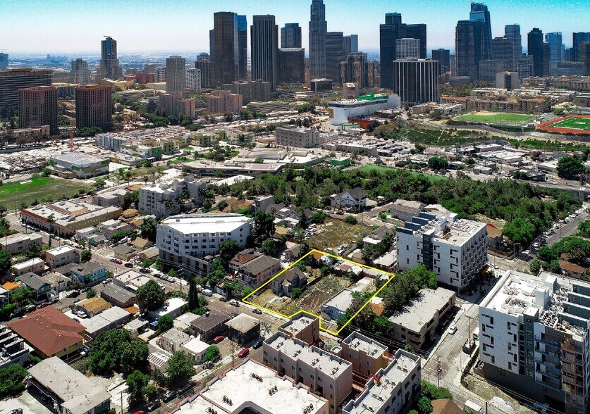 More Photos Of 1272-1276 W Court St, Los Angeles Land For Sale