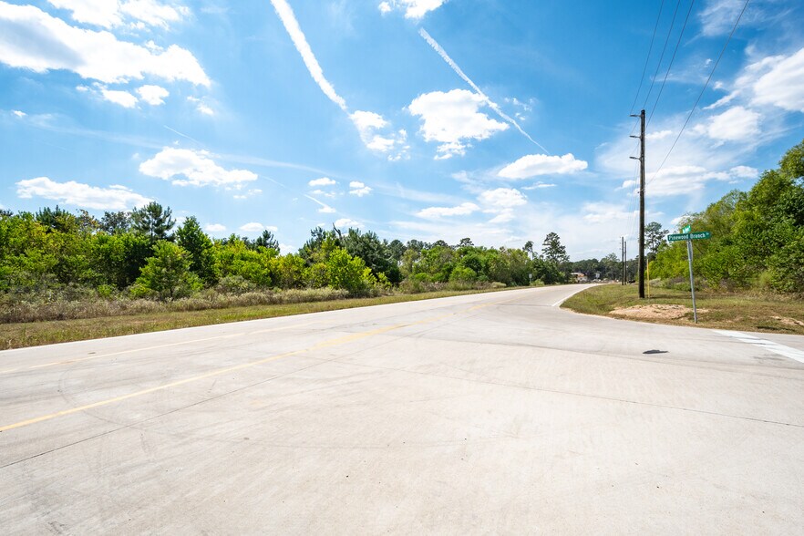 More Photos Of 21+Ac Hwy 242 & Big Rivers Rd, New Caney Land For Sale