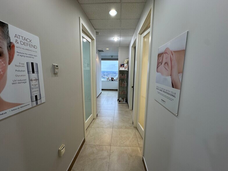 More Photos Of 7191 Yonge St, Markham Medical For Sale