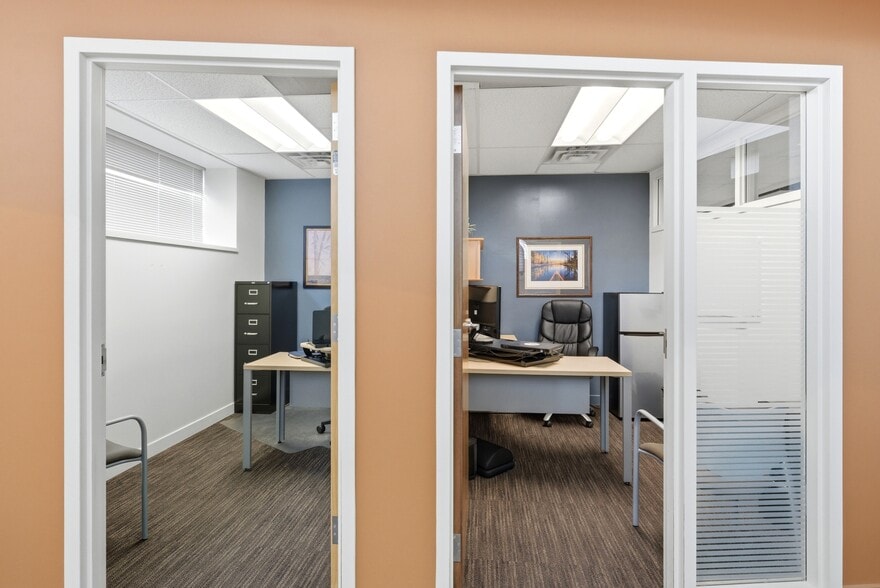 More Photos Of 555 S 300 E, Salt Lake City Office For Sale