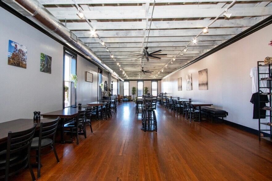 More Photos Of 153 W Main St, Loudonville Restaurant For Sale