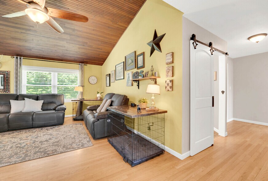 More Photos Of W12203 Highway 23, Ripon Auto Repair For Sale