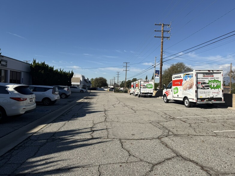 More Photos Of 1238-1254 E Cypress St, Covina Distribution For Lease