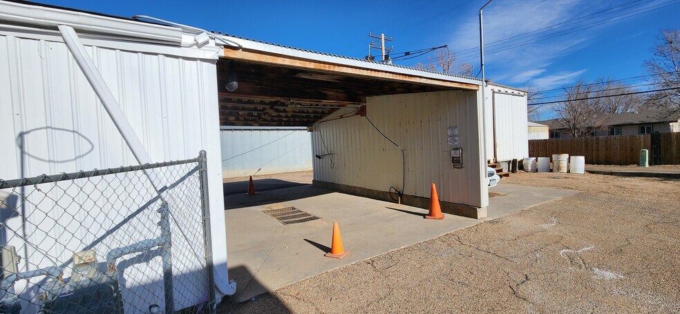 More Photos Of 426 1st St, Kersey Carwash For Sale