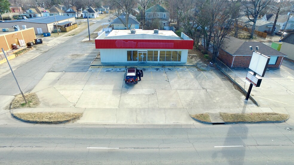 Primary Photo Of 2920 Grand Ave, Fort Smith Freestanding For Lease